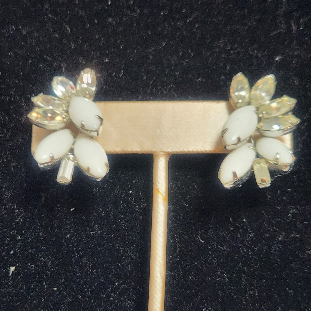 Vintage Marvella Milk Glass Clear Rhinestone Clip On Earrings Cluster